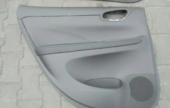 Nissan Pulsar Rear door card panel trim