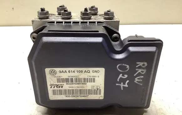 Volkswagen PASSAT B7 ABS Pump 3AA614109AQ