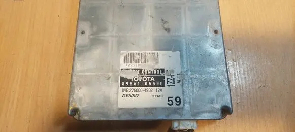 Toyota Avensis T250 Engine control unit/module ECU 89661-05590 MB275000-4802