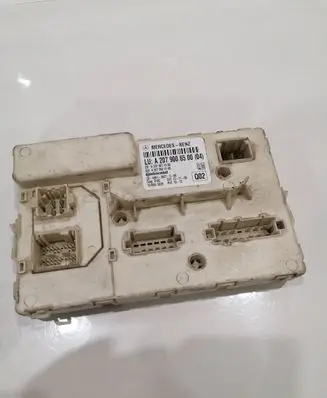 Mercedes-Benz E A207 Other control units/modules A2079006500 A2079011500 A2079024100