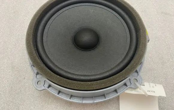 KIA Sportage Front door speaker 96330F2100