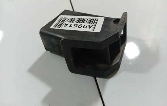 Dash center air vent grill