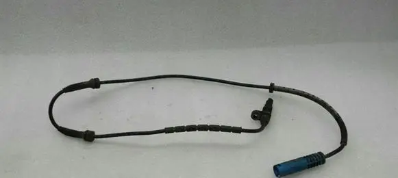 BMW 5 E39 ABS brake wheel speed sensor 6756375