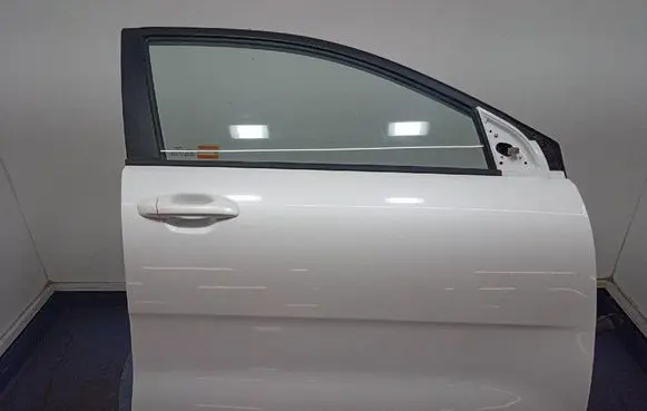 KIA Stonic Front door 