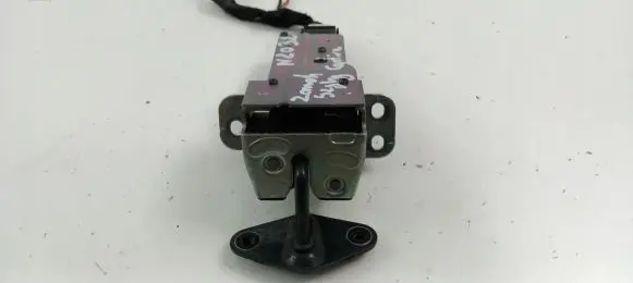 Chevrolet Captiva Tailgate window lock/catch/latch 