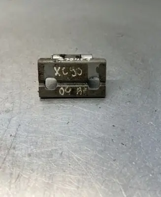 Volvo XC90 Rear door upper hinge 31424589