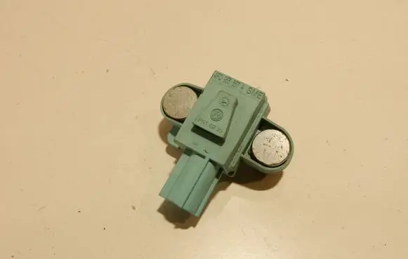 Audi A6 S6 C6 4F Airbag deployment crash/impact sensor 4F0955557A 5465