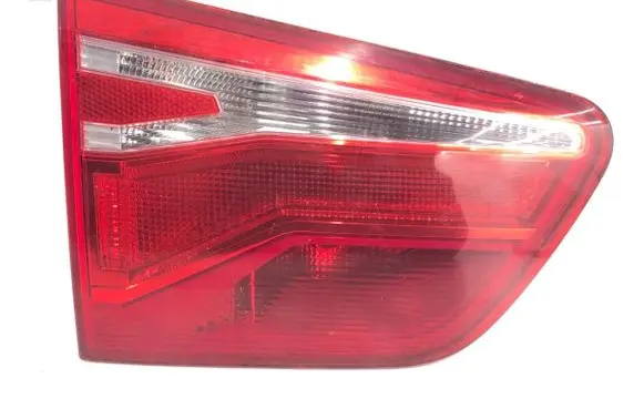 Seat Alhambra (Mk2) Rear/tail lights 7N5945093E