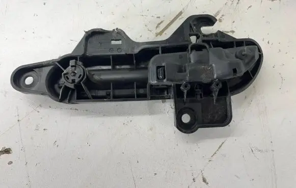 Tesla Model 3 Front door coupe exterior handle/bracket 15281500B