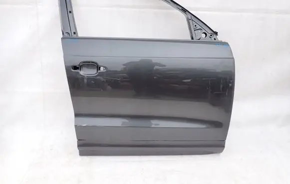 Audi Q3 8U Front door 8U0831152B