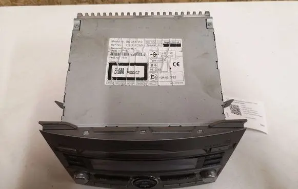 Subaru Legacy Radio/CD/DVD/GPS head unit 86201AJ310 17611 10R030292
