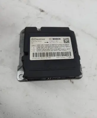 Mercedes-Benz Sprinter W906 Airbag control unit/module A0009004802 0285011847