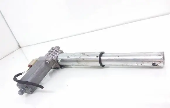 BMW 5 E60 E61 Seat adjustment motor 0390203233
