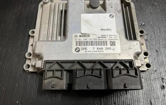 Mini One - Cooper R50 - 53 Engine control unit/module 7640205 030180328 0261S04162