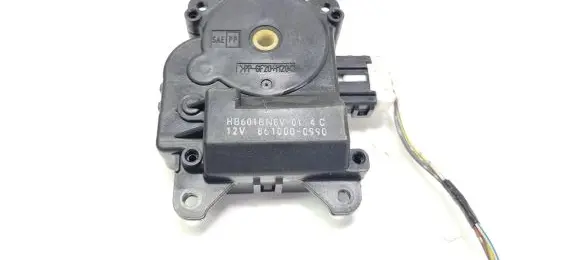 Mazda 3 I Air flap motor/actuator 8610000990