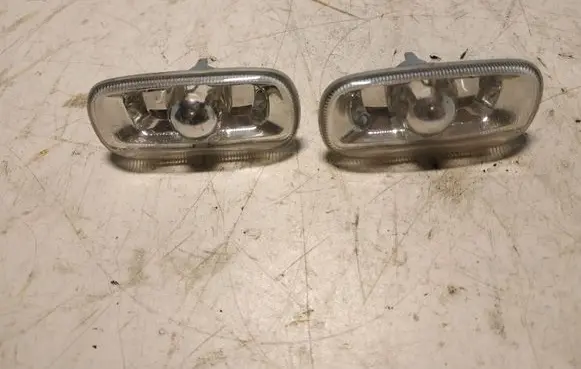 Audi A3 S3 8P Front fender indicator light