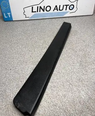 BMW 3 E30 Other front door trim element 19069179 19064750
