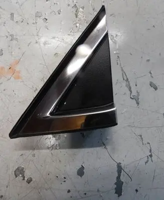 Renault Clio V Fender end trim 638753057R 115587A1