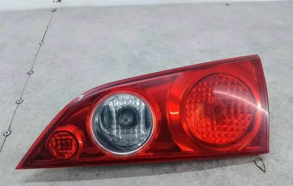 Honda Accord Tailgate rear/tail lights P3227R