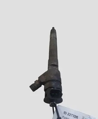 Renault Trafic III (X82) Fuel injector 0445110414