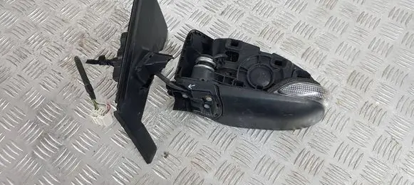 Toyota Yaris Front door electric wing mirror 8004201
