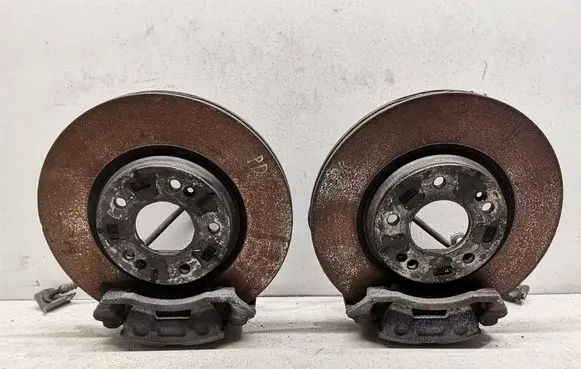Hyundai Kona I Brake discs and calipers set 