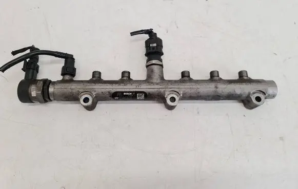 KIA Sorento Fuel main line pipe 0445214103 006868L2