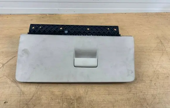 BMW 5 GT F07 Glove box lid/cover 9142631