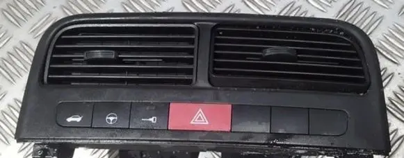 Fiat Punto (188) Dash center air vent grill 735394582 ST4492