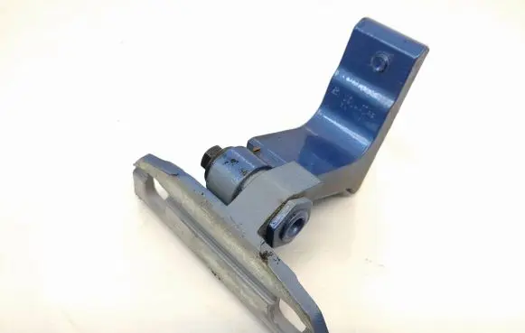Rear door upper hinge