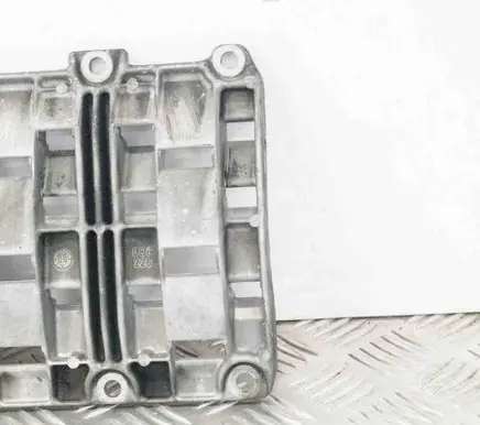BMW 5 E39 Other engine bay part 2247206
