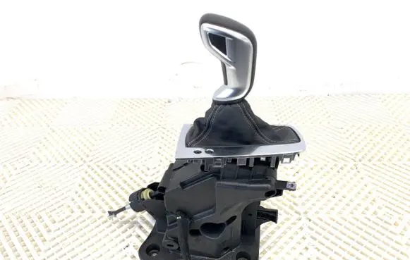 Citroen DS5 Gear shift rod 9801308780