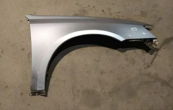 Subaru Legacy Fender