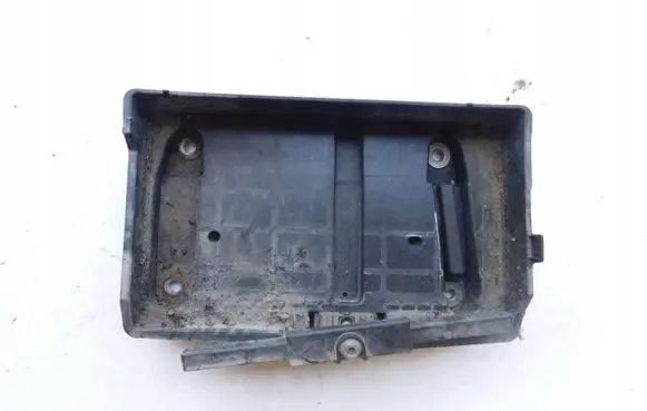 Mercedes-Benz C W205 Battery box tray QH106
