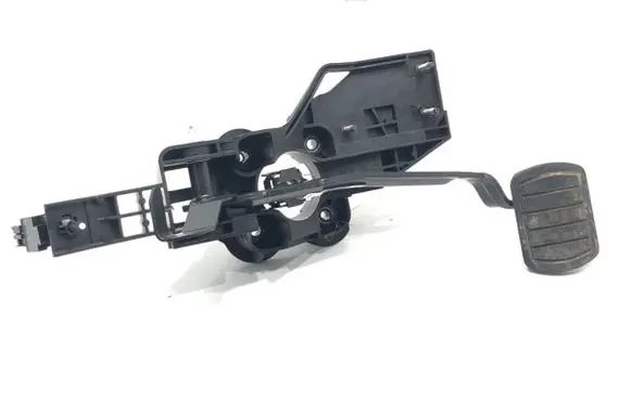 Opel Grandland X Pedal assembly 9807994580
