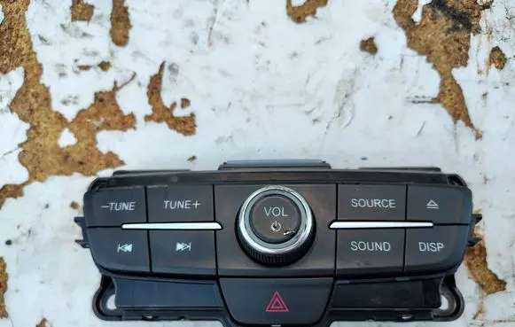 Ford Focus Head unit multimedia control F1ET18K811HC