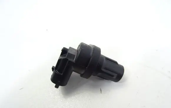 Jaguar XE Camshaft position sensor 0232103140