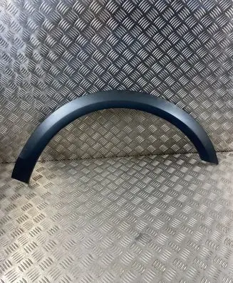 Front arch trim