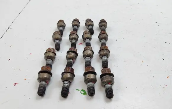Porsche 911 996 Nuts/bolts 