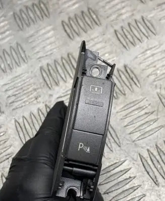 Volkswagen Phaeton Parking (PDC) sensor switch 3D1959672F 3D1959672