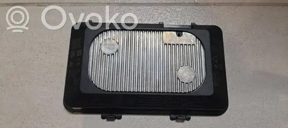 Volkswagen Golf VIII Wireless charging module 5NA980611A