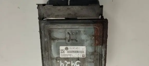 Volkswagen Golf VI Engine control unit/module 03L907425C 5WP42902AA