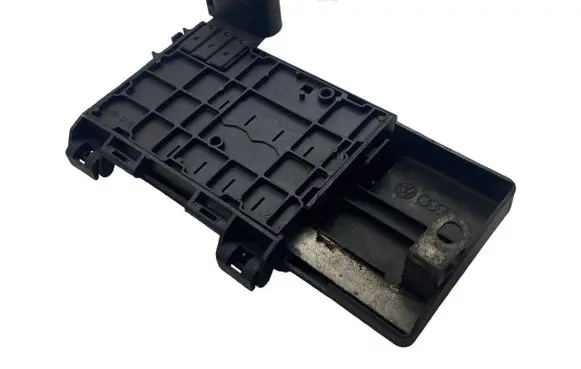 Skoda Octavia Mk1 (1U) Fuse module 1J0937549C