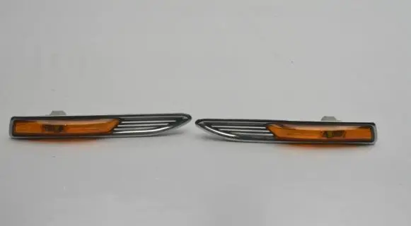 Ford Mondeo MK IV Front fender indicator light 7S7113K354