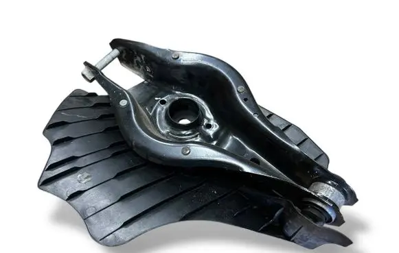 BMW 1 F20 F21 Rear control arm 6884694 33326884694 33326796138