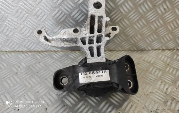 Renault Megane IV Engine mount vacuum valve 112520940R 112106421R