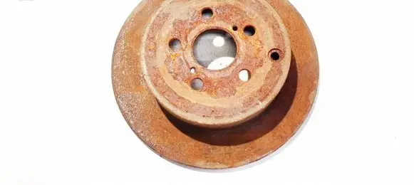 Toyota Avensis T250 Rear brake disc neventiliuojamas