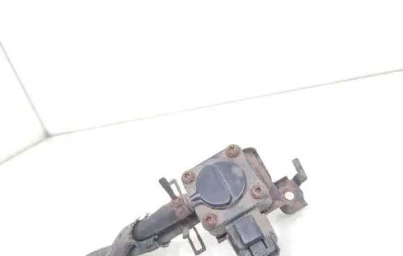 Toyota Avensis T250 Exhaust gas pressure sensor 8948020030