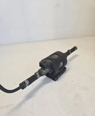 Seat Leon (5F) Front wheel hub spindle knuckle 39372