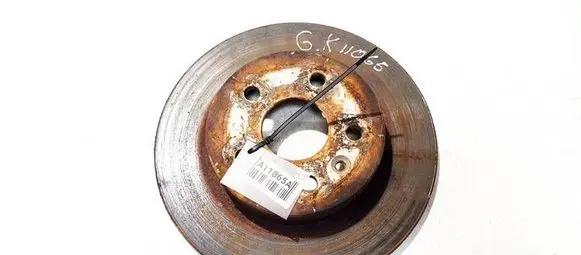 Opel Astra J Rear brake disc neventiliuojamas